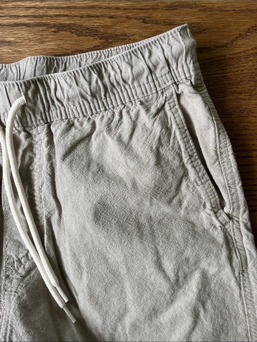 H&M Men's Drawstring Shorts. - Picture 4 of 5